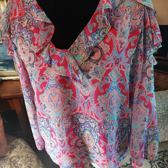HOT PINK Paisley cold shoulder top - Picture 6 of 6